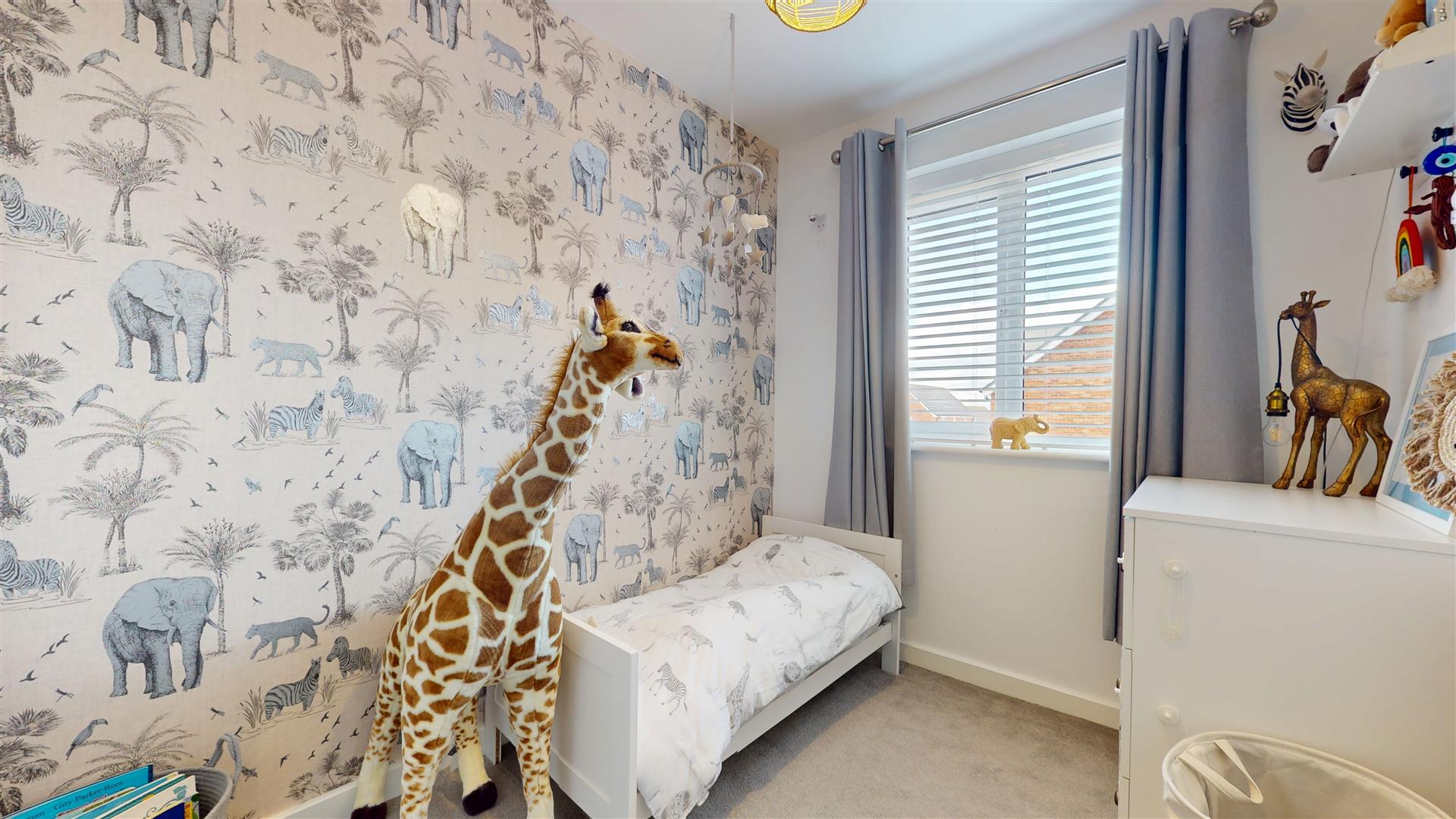 Pierrepoint Way, Hanslope, Milton Keynes